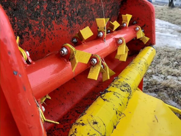 Робот косилка_агро робот_робот снегоуборщик_tracked robot_agro bot_2