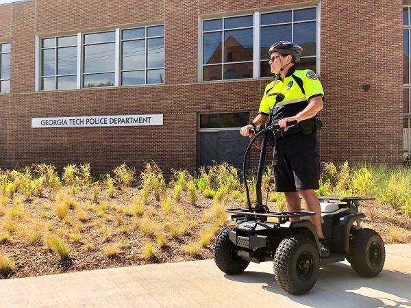 Стоячий квадроцикл_буксировщик_мотособака_четырехколесный самокат_грузовой самокат, внедорожный скутер_27