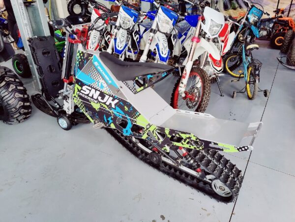 Электро сноубайк_наклейки на сноубайк_электро снегоход_2