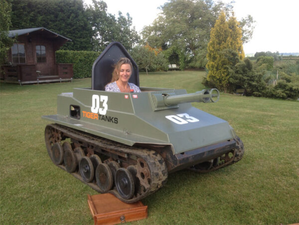 Мини танк для прокат_аттракцион танк_гусеничный танк мини_детский танк_1